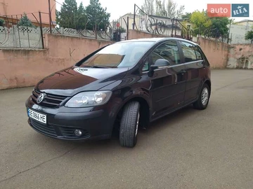 Авто Volkswagen Golf Plus 2007 № 8026189