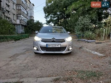 Авто Citroen C4 2011 № 8026193