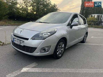 Авто Renault Grand Scenic 2011 № 8026323