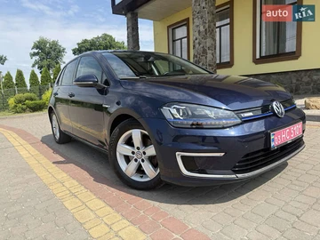 Авто Volkswagen E-Golf 2015 № 8026360