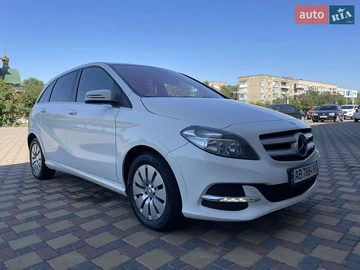 Авто Mercedes B-Class 2015 № 8026371