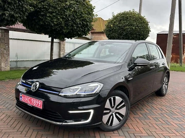 Авто Volkswagen E-Golf 2017 № 8026504