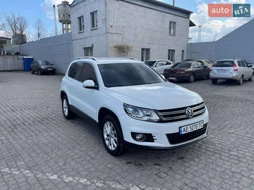 Авто Volkswagen Tiguan 2014 № 8026676