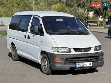 Авто Mitsubishi L 400 2000 № 8027019