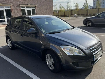 Авто KIA Ceed 2009 № 8027058