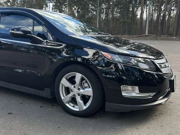 Авто Chevrolet Volt 2015 № 8027529