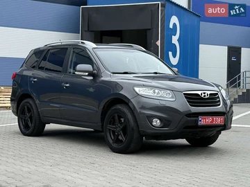 Авто Hyundai Santa Fe 2012 № 8027648