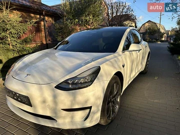 Авто Tesla Model 3 2019 № 8027726