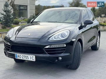Авто Porsche Cayenne 2011 № 8027751