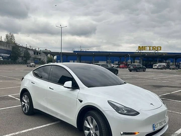 Авто Tesla Model Y 2024 № 8027779