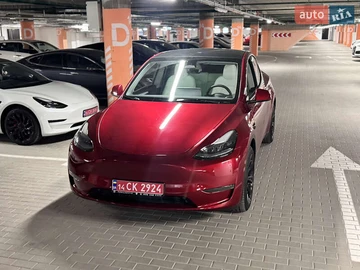 Авто Tesla Model Y 2024 № 8027782