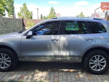 Авто Volkswagen Touareg 2014 № 8027785