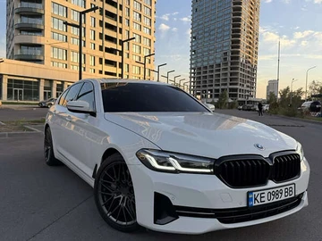 Авто BMW 5 Series 2020 № 8027976