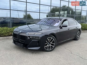 Авто BMW I7 2023 № 8027999