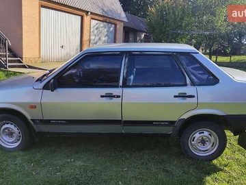 Авто ВАЗ 21099 1999 № 8028010