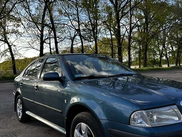 Авто Skoda Octavia 2002 № 8028175