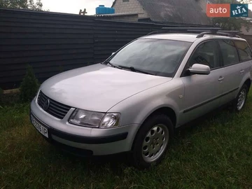 Авто Volkswagen Passat 2000 № 8028313