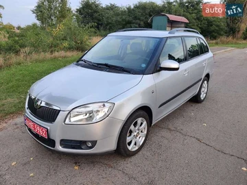 Авто Skoda Fabia 2010 № 8028330