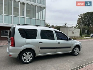 Авто Renault Logan Mcv 2010 № 8028334