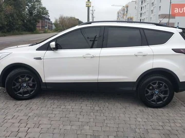 Авто Ford Escape 2013 № 8028646