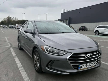 Авто Hyundai Elantra 2018 № 8028703