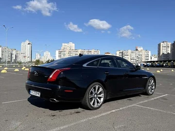 Авто Jaguar Xj 2015 № 8028902