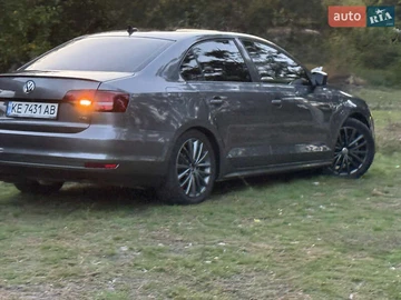 Авто Volkswagen Jetta 2016 № 8028974