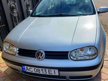 Авто Volkswagen Golf 2000 № 8029071