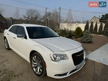 Авто Chrysler 300 2018 № 8029158