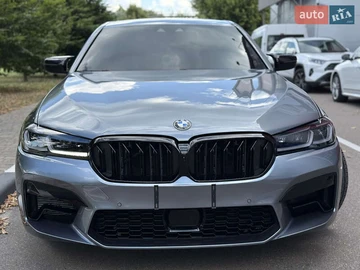 Авто BMW 5 Series 2018 № 8029159
