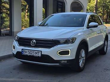 Авто Volkswagen T-Roc 2019 № 8029212