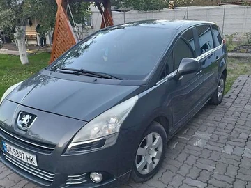 Авто Peugeot 5008 2010 № 8029222