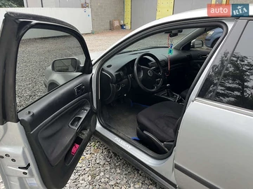 Авто Volkswagen Passat 2001 № 8029317