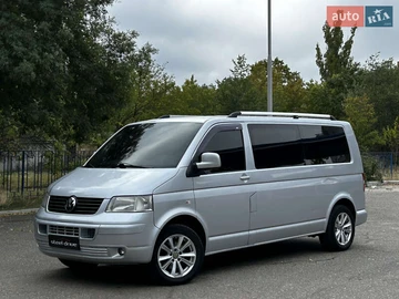Авто Volkswagen Transporter 2008 № 8029528