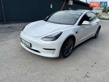 Авто Tesla Model 3 2023 № 8029588