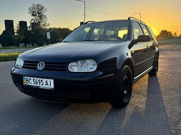 Авто Volkswagen Golf 2000 № 8029846