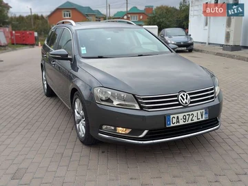 Авто Volkswagen Passat 2012 № 8030017