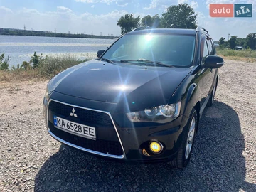 Авто Mitsubishi Outlander 2010 № 8030023