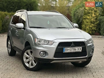 Авто Mitsubishi Outlander 2011 № 8030035