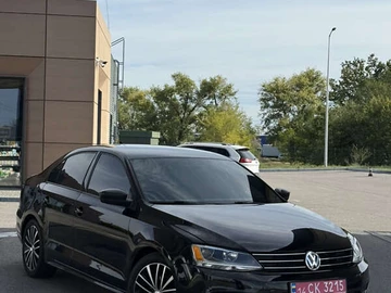 Авто Volkswagen Jetta 2015 № 8030040