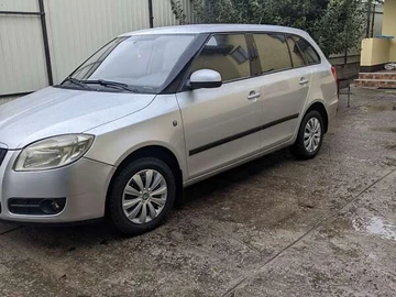 Авто Skoda Fabia 2008 № 8030398