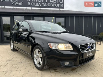 Авто Volvo V50 2011 № 8030694