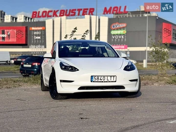 Авто Tesla Model 3 2023 № 8031020