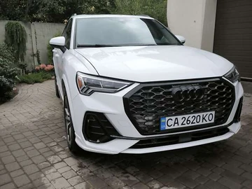 Авто Audi Q3 2021 № 8031023