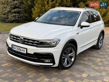 Авто Volkswagen Tiguan 2020 № 8031028
