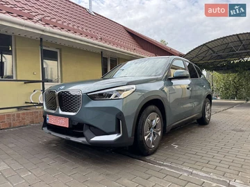 Авто BMW Ix1 2024 № 8031036