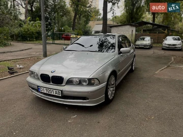 Авто BMW 5 Series 2001 № 8031122