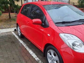 Авто Toyota Yaris 2006 № 8031291