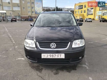 Авто Volkswagen Touran 2006 № 8031430
