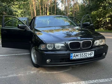 Авто BMW 5 Series 2003 № 8031431